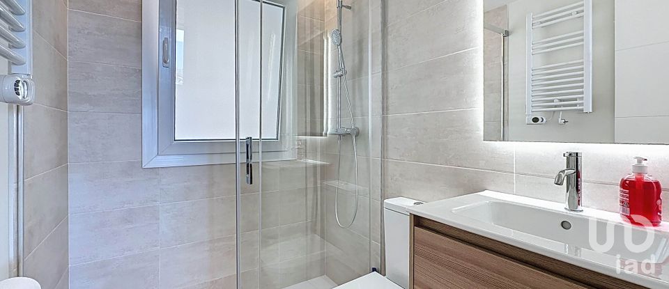 Appartement en maison 5 chambres de 245 m² à Sitges (08870)