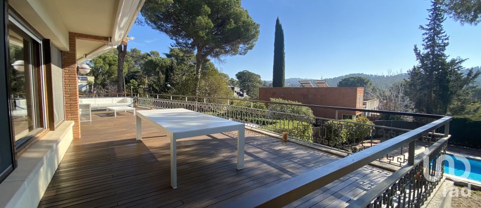 Apartment in house  6 bedrooms of 570 m² in Sant Cugat del Vallès (08197)