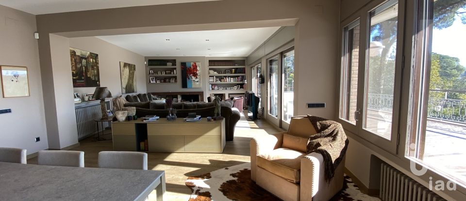 Apartment in house  6 bedrooms of 570 m² in Sant Cugat del Vallès (08197)