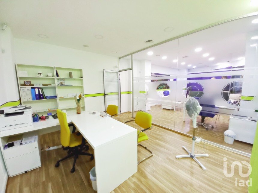 Actividades locales de 64 m² en Alicante/Alacant (03003)