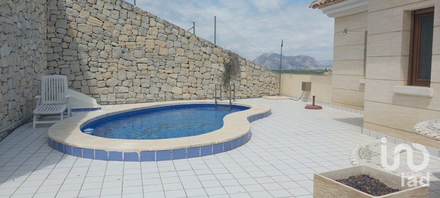 Maison 3 chambres de 125 m² à Algorfa (03169)