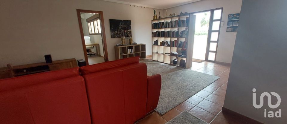 Maison 3 chambres de 125 m² à Algorfa (03169)