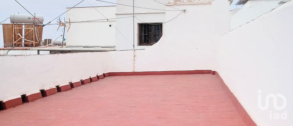 Varias superficies 3 habitaciones de 126 m² en Tarifa (11380)