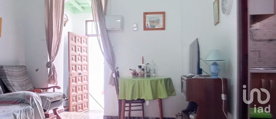 Varias superficies 3 habitaciones de 126 m² en Tarifa (11380)