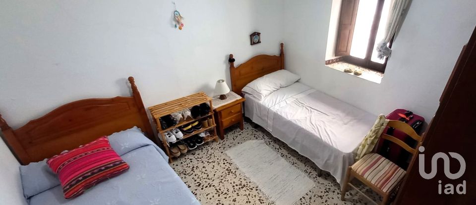 Varias superficies 3 habitaciones de 126 m² en Tarifa (11380)