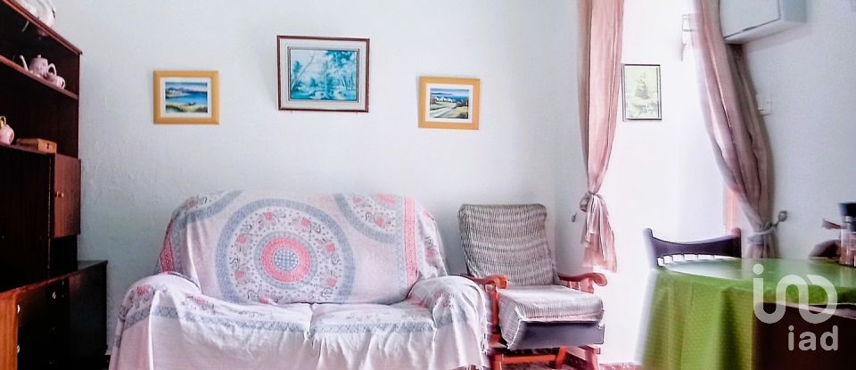 Varias superficies 3 habitaciones de 126 m² en Tarifa (11380)