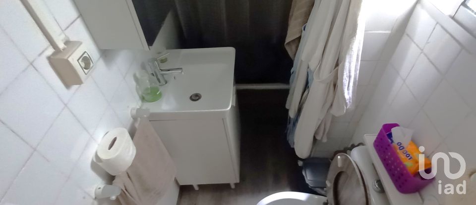 Varias superficies 3 habitaciones de 126 m² en Tarifa (11380)