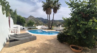 Cottage 5 bedrooms of 205 m² in Gandía (46728)