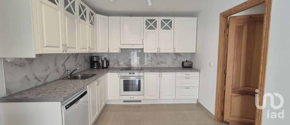 Chalet 5 habitaciones de 205 m² en Gandía (46728)