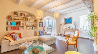 Chalet 4 habitaciones de 375 m² en Partida La Cometa (03724)