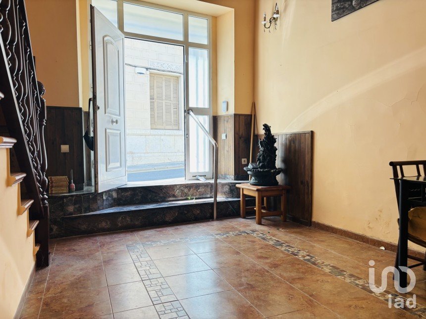 Casa 4 habitaciones de 260 m² en Amposta (43870)