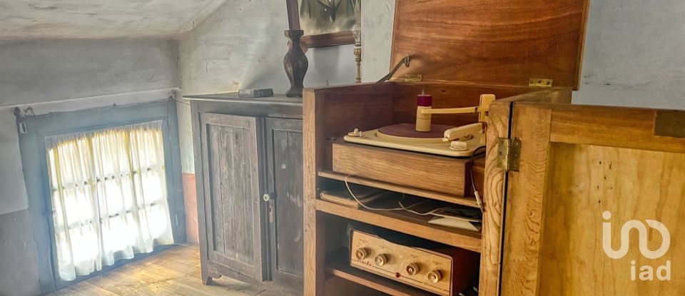 Maison de village 12 chambres de 515 m² à Moire (33456)