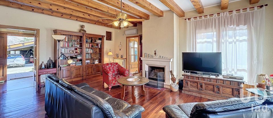 House 5 bedrooms of 4,300 m² in Salas de Pallars (25693)