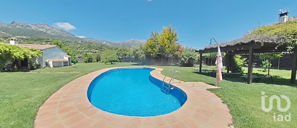 Country home 5 bedrooms of 282 m² in Estacion Cortes de La Frontera (29391)