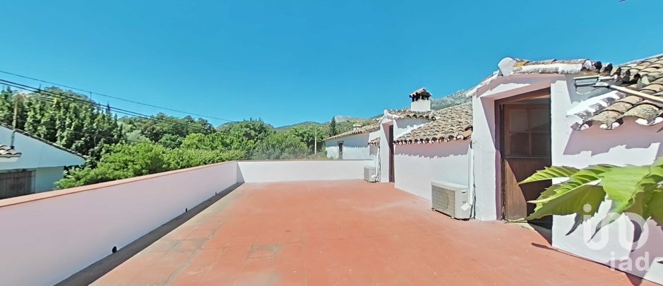 Country home 5 bedrooms of 282 m² in Estacion Cortes de La Frontera (29391)