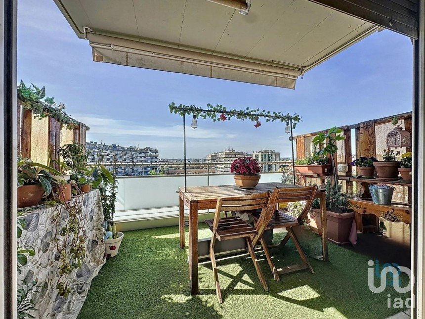 Piso 4 habitaciones de 117 m² en Terrassa (08225)