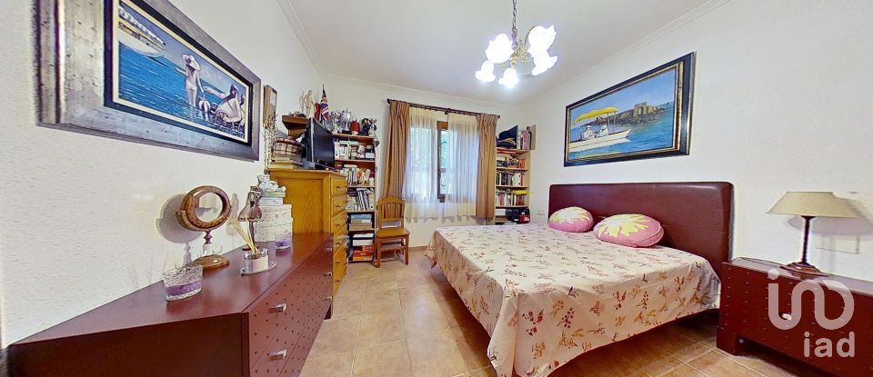 Cottage 5 bedrooms of 397 m² in Elx/Elche (03296)