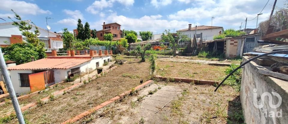 Terreno de 457 m² en Rubí (08191)