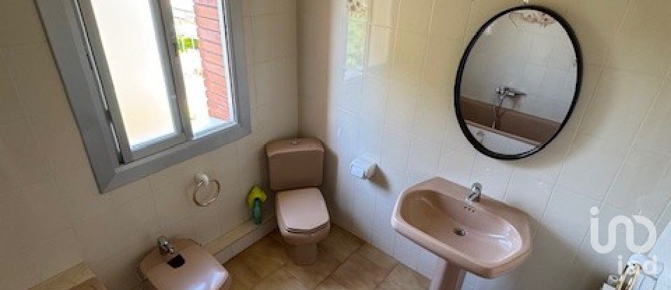 Casa 6 habitaciones de 200 m² en Corbera de Llobregat (08757)