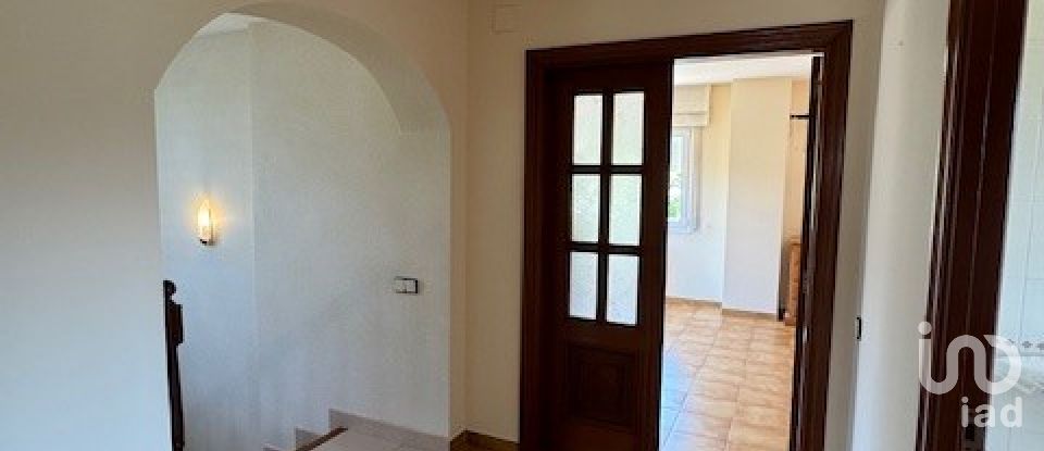 Casa 6 habitaciones de 200 m² en Corbera de Llobregat (08757)