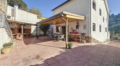 House 6 bedrooms of 340 m² in Vilanova del Vallès (08410)