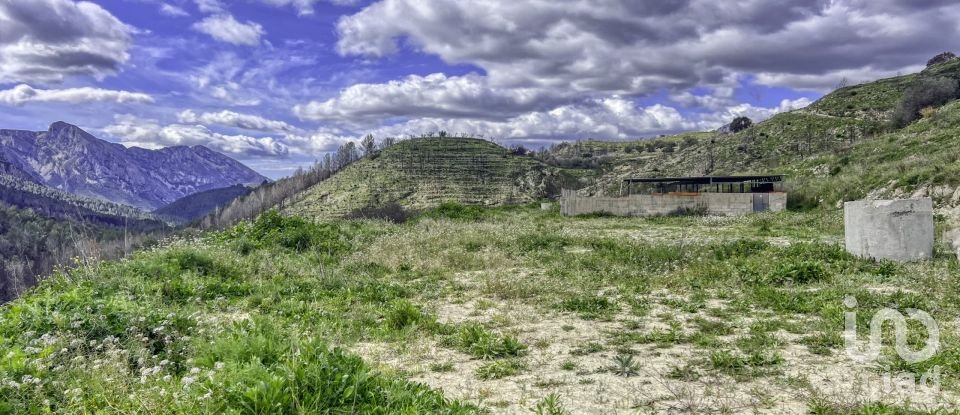 Terreno urbano de 41.000 m² en Tarbena (03518)