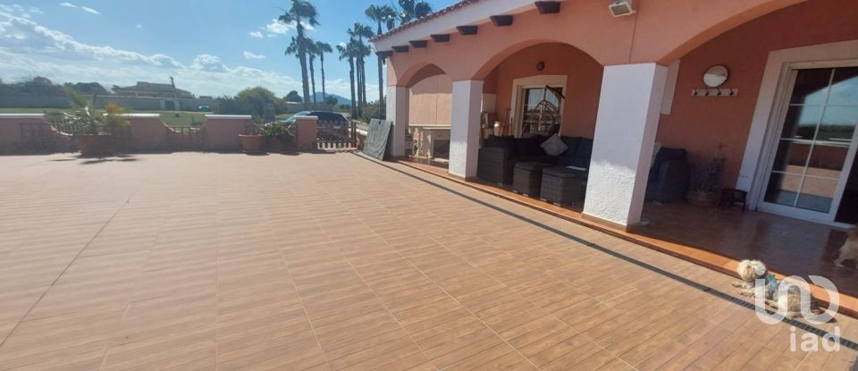 Casa de muntanya 3 habitacions de 141 m² a Dolores (03150)