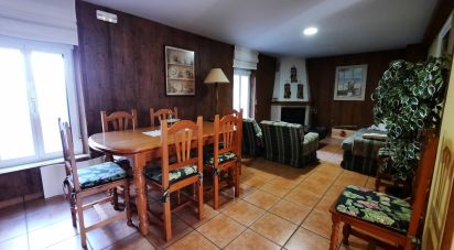 House 7 bedrooms of 422 m² in La Ercina (24870)