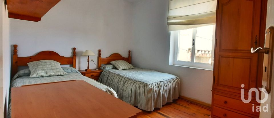 Casa 7 habitaciones de 422 m² en La Ercina (24870)