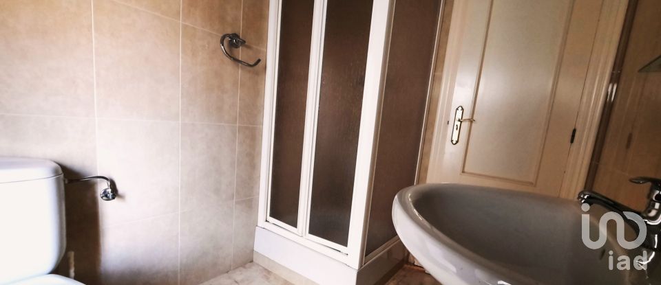 Casa 7 habitaciones de 422 m² en La Ercina (24870)