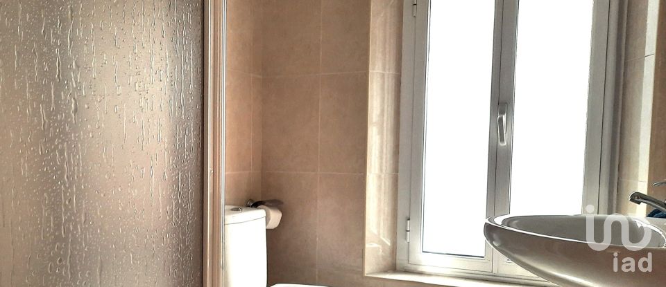 Casa 7 habitaciones de 422 m² en La Ercina (24870)