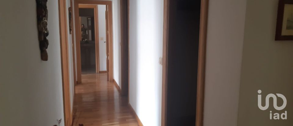Apartment 3 bedrooms of 130 m² in La Bañeza (24750)
