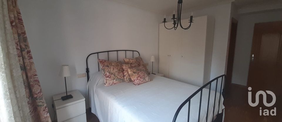 Apartment 3 bedrooms of 130 m² in La Bañeza (24750)