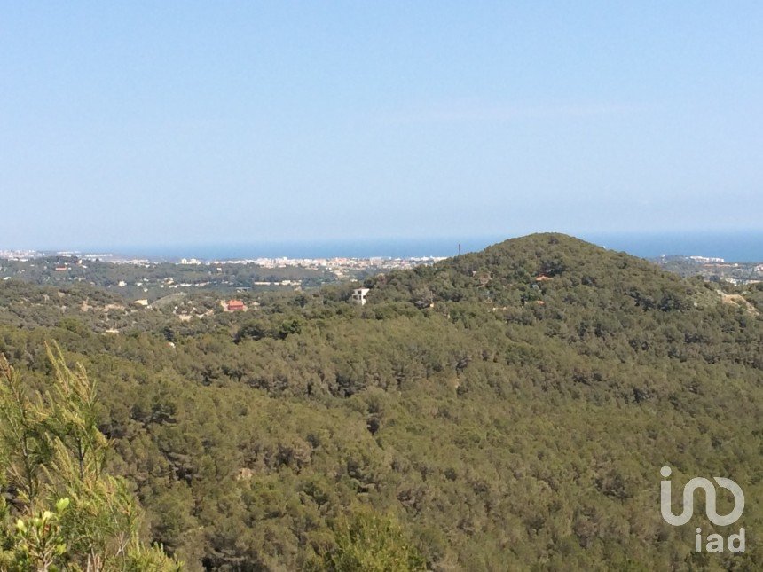 Terreno urbano de 1.801 m² en Cubelles (08880)