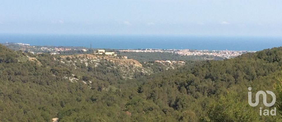 Terreno urbano de 1.801 m² en Cubelles (08880)