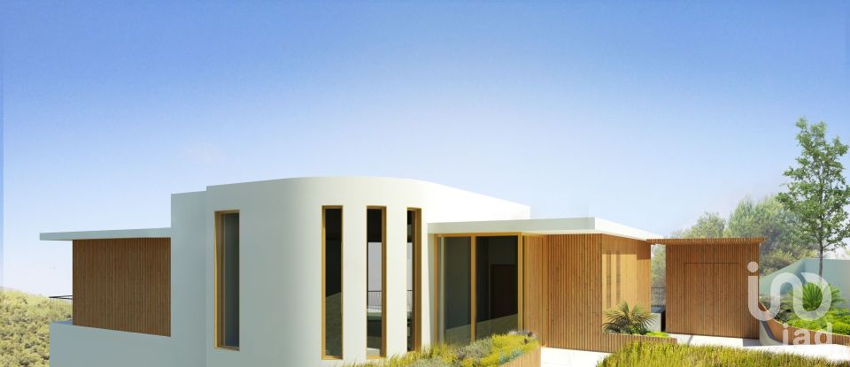 Terreno urbano de 1.801 m² en Cubelles (08880)