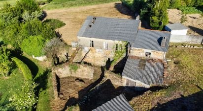 House 4 bedrooms of 206 m² in Magalofes (15509)