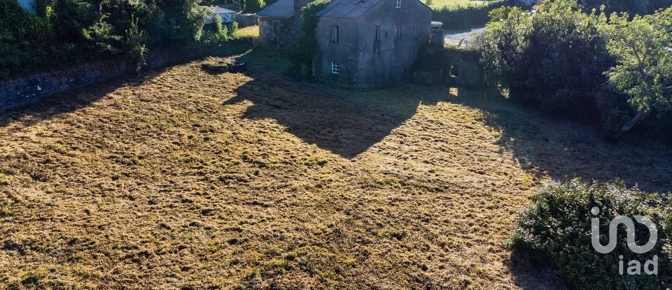 House 4 bedrooms of 206 m² in Magalofes (15509)