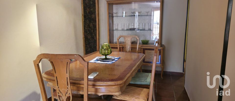 Maison de village 5 chambres de 400 m² à Ager (25691)