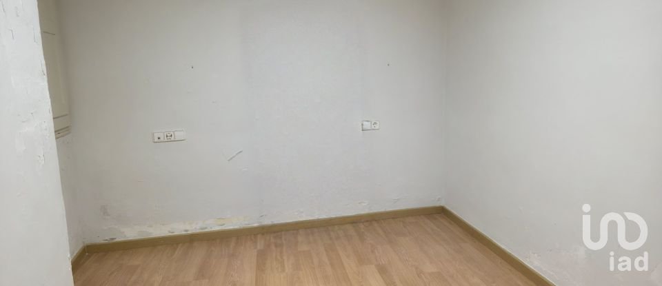 Maison de village 5 chambres de 400 m² à Ager (25691)