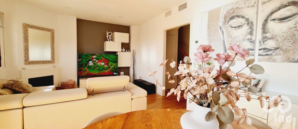 Cottage 3 bedrooms of 257 m² in Pueblo Benalmadena (29639)