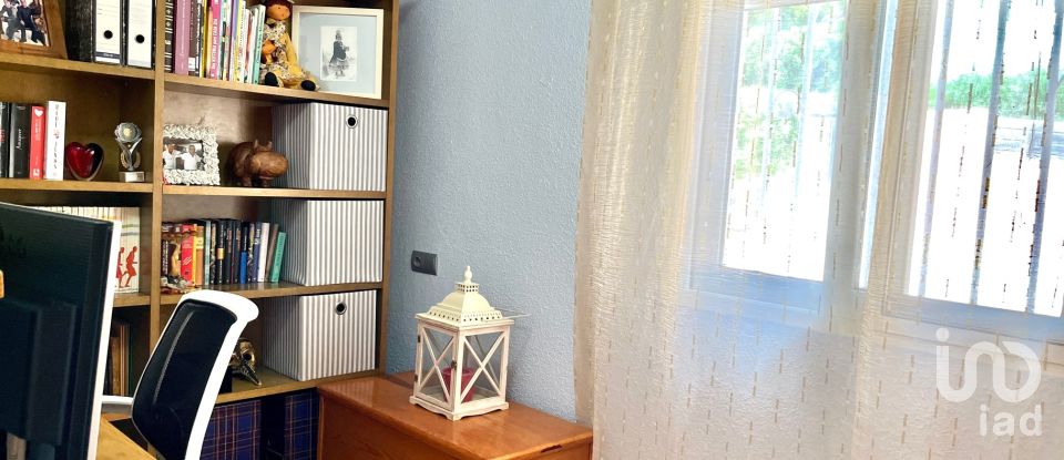 House 4 bedrooms of 185 m² in Peñiscola (12598)