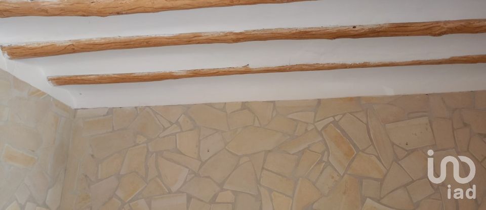 Casa 3 habitaciones de 107 m² en Aviles (30812)