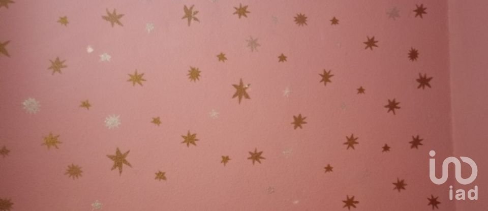 Casa 3 habitaciones de 107 m² en Aviles (30812)