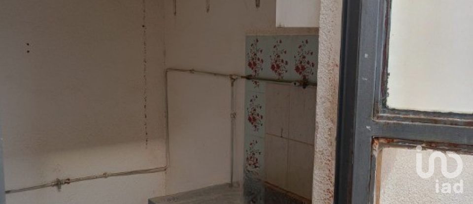 Casa 3 habitaciones de 107 m² en Aviles (30812)