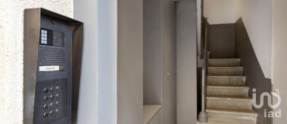 Casa 2 habitacions de 118 m² a Barcelona (08003)