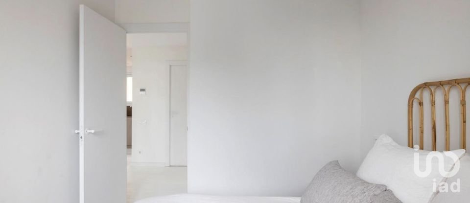 Casa 2 habitacions de 118 m² a Barcelona (08003)