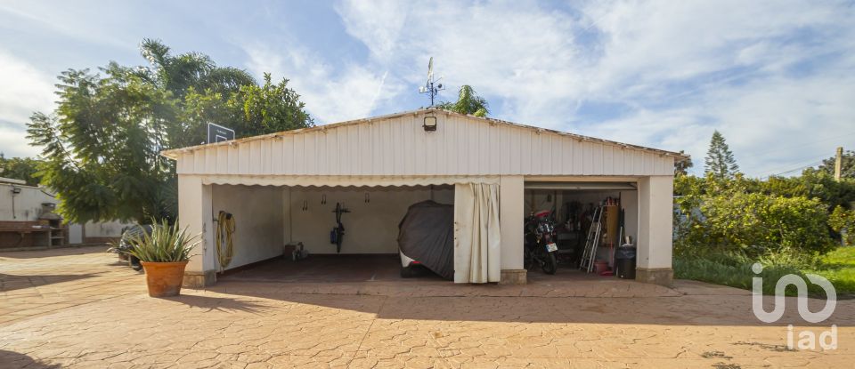 Casa 5 habitaciones de 194 m² en Carmona (41410)