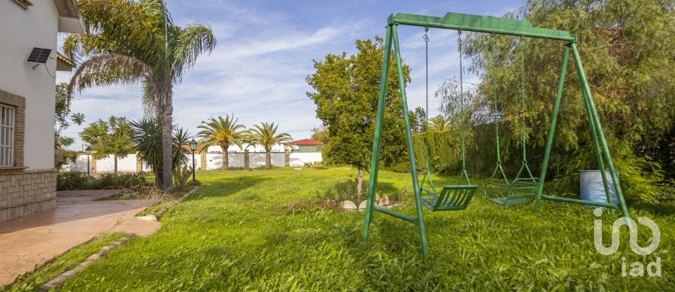 Casa 5 habitaciones de 194 m² en Carmona (41410)