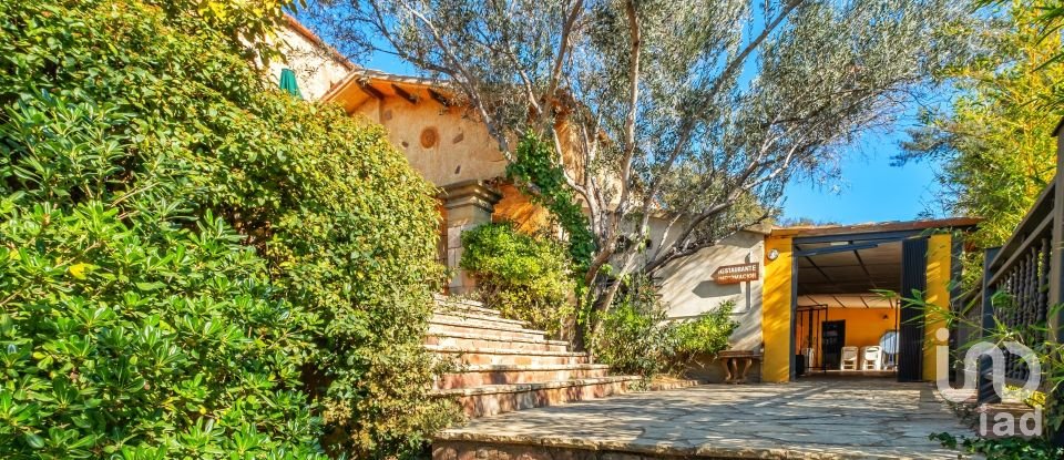 Masia 13 habitaciones de 1.016 m² en Bigues (08415)